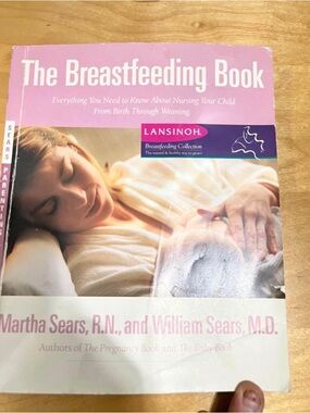 Martha & William Sears Lansinoh Pink Breastfeeding Guide Book GUC